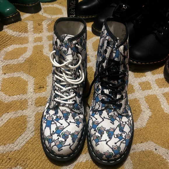 Dr. Martens Shoes - NWOB Dr. Martens 1460 Cartoon Network Edition